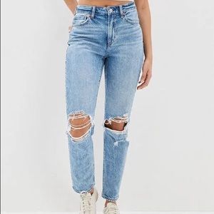 American eagle mom Jean size 12short